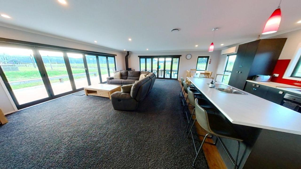 Full Holiday Home To Yourself, Up To 21 Guests Atiamuri Exteriér fotografie