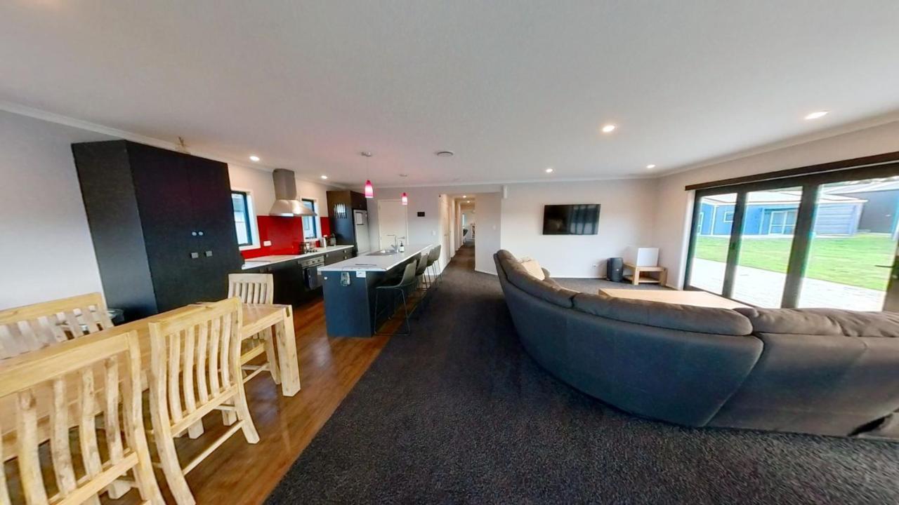 Full Holiday Home To Yourself, Up To 21 Guests Atiamuri Exteriér fotografie