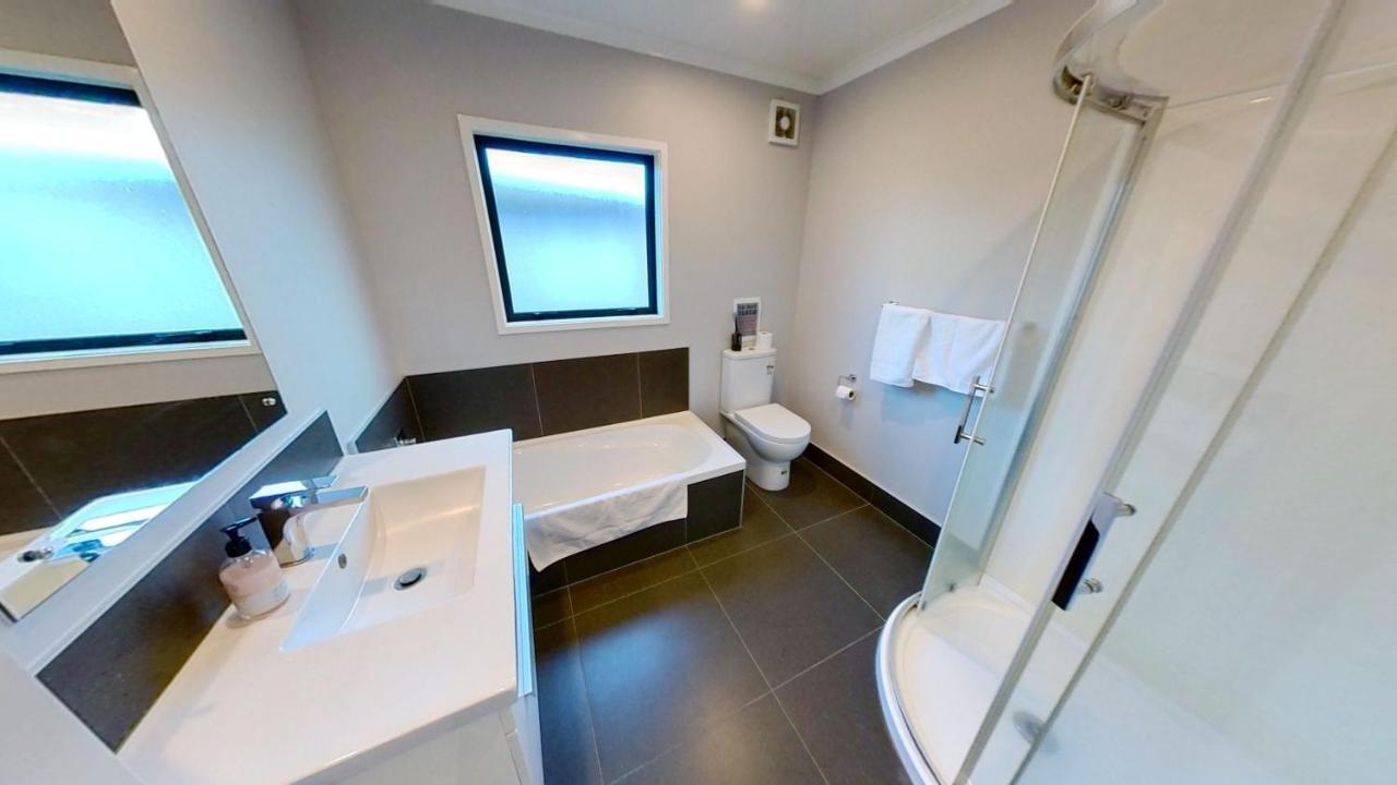 Full Holiday Home To Yourself, Up To 21 Guests Atiamuri Exteriér fotografie